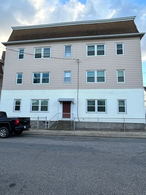 apt-1n-436 3rd St, Fall River, MA, 02721-1975 | Card Image