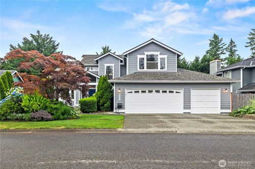 23820 Se 248th St, Maple Valley, WA, 98038-8365 | Card Image