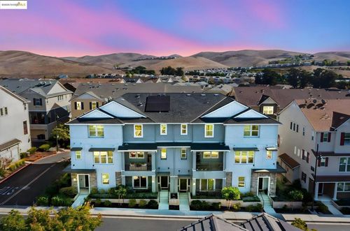 7129 Calistoga Ln, Dublin, CA, 94568-4666 | Card Image