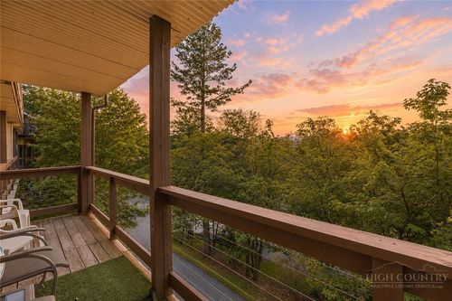 g228-103 Upper Holiday Ln, Beech Mountain, NC, 28604-9924 | Card Image