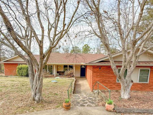 585 Narrows Dr, Greers Ferry, AR, 72067-9764 | Card Image