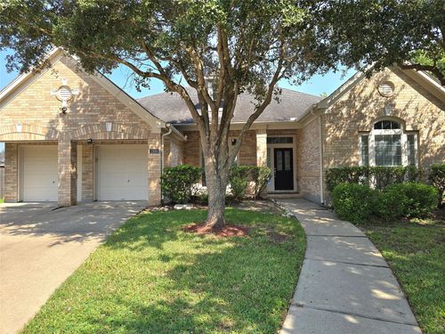 2414 Hidden Park Ct, Richmond, TX, 77469-6289 | Card Image