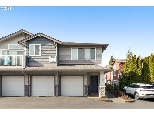 204-1819 Ne 101st Ave, Hillsboro, OR, 97006-6218 | Card Image