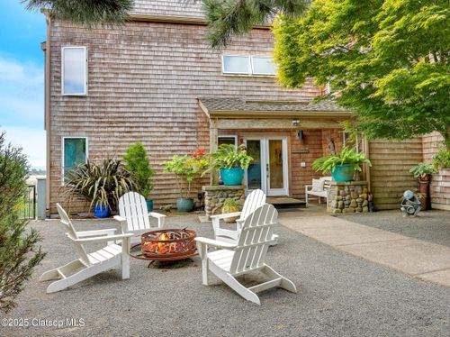 924 Little Beach Drive, Gearhart, OR, 97138 | Card Image