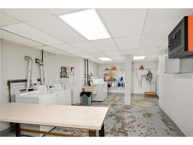 laundry room.jpg | Image 20