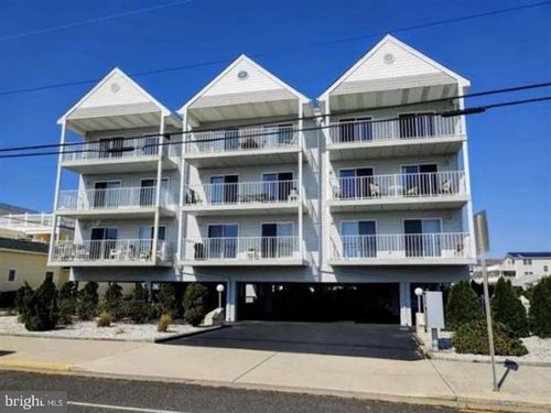 apt-2-3901 Ocean Ave, BRIGANTINE, NJ, 08203-3311 | Card Image