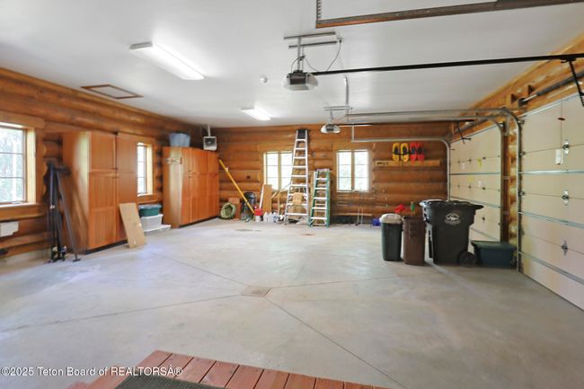 5725 Caddis Fly Dr, House other with 3 bedrooms, 4 bathrooms and null parking in Wilson WY | Image 23