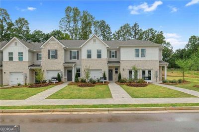 448 Payne Drive, Townhouse with 3 bedrooms, 2 bathrooms and null parking in Mcdonough GA | Image 1