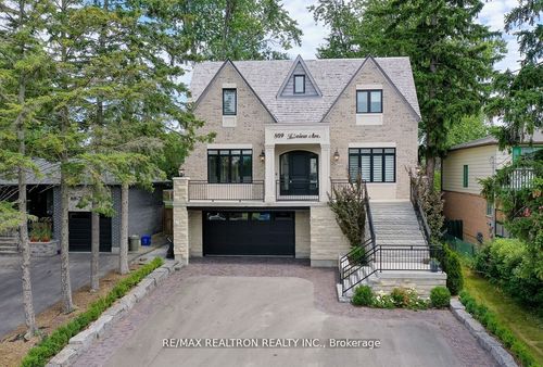 809 Fairview Ave, Pickering, ON, L1W1M7 | Card Image