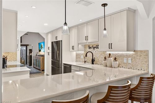 4656 S Landings Dr, FORT MYERS, FL, 33919-4638 | Card Image