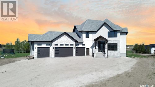 137 Edgemont Dr, Corman Park, SK, S7T0Z7 | Card Image