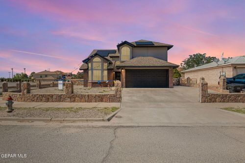 13977 Veny Webb St, Horizon City, TX, 79928-7054 | Card Image