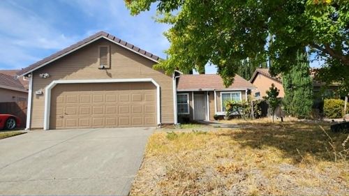 7205 Alpine Frost Drive, Sacramento, CA, 95823 | Card Image