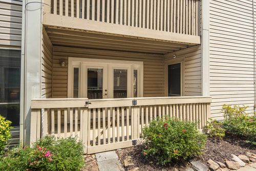 1-6744 Quail Hollow Ct, Memphis, TN, 38120-4555 | Card Image