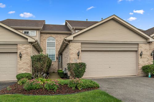 73 Odyssey Dr, Tinley Park, IL, 60477-4853 | Card Image