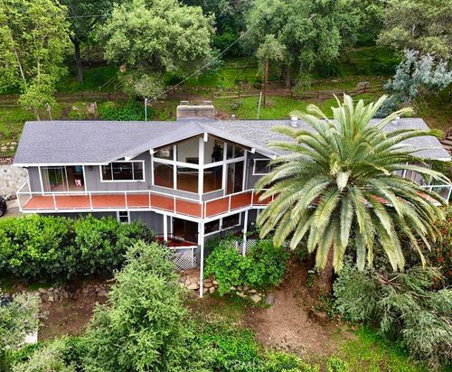 2373 Carroll Ln, Escondido, CA, 92027-4910 | Card Image