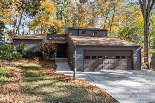 8117 Rising Meadow Rd, Charlotte, NC, 28277-8612 | Card Image