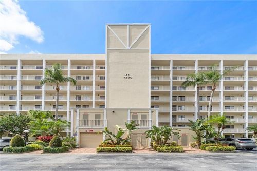apt-402-7290 Kinghurst Dr, Delray Beach, FL, 33446-2982 | Card Image