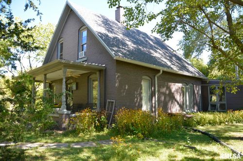 734 N Coal St, Colchester, IL, 62326-1032 | Card Image