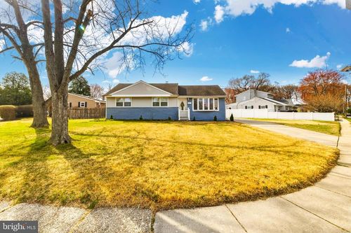 221 Ford Ave, WEST DEPTFORD, NJ, 08096-1148 | Card Image