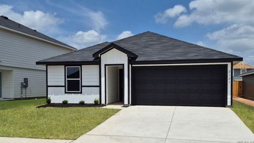 2123 Windflower Ln, Luling, TX, 78648-1551 | Card Image