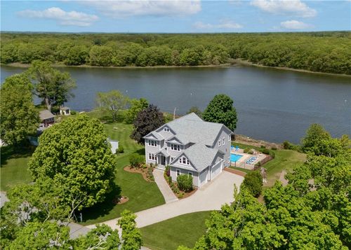 1040 Buttonwoods Ave, Warwick, RI, 02886-8300 | Card Image