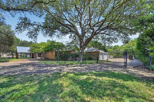 6206 Prestondell Drive, Dallas, TX, 75254 | Card Image