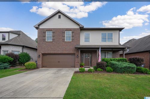 331 Glen Cross Way, TRUSSVILLE, AL, 35173-6602 | Card Image