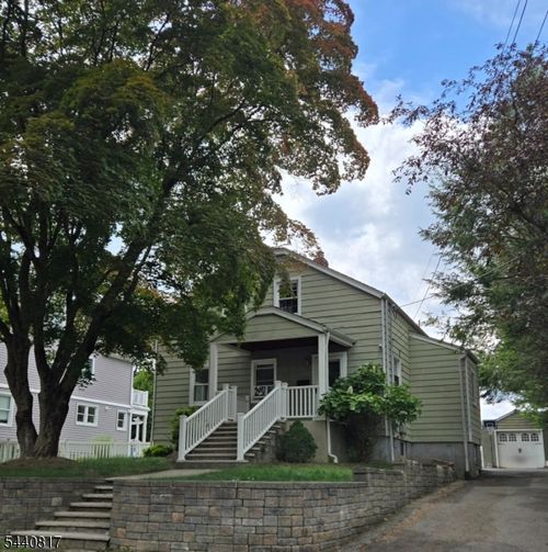 54 Chestnut Ave, Park Ridge, NJ, 07656-2226 | Card Image