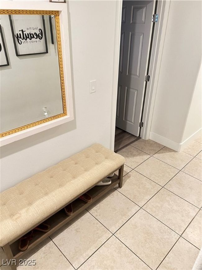 5197 Silica Chalk Ave, Townhouse with 3 bedrooms, 2 bathrooms and null parking in Las Vegas NV | Image 7