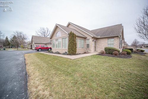 3912 Coventry Ln, Huron, OH, 44839-2170 | Card Image
