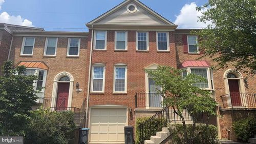 4238 Fox Lake Dr, FAIRFAX, VA, 22033-2858 | Card Image