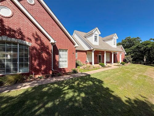 23505 E Waterloo Road, Luther, OK, 73054 | Card Image