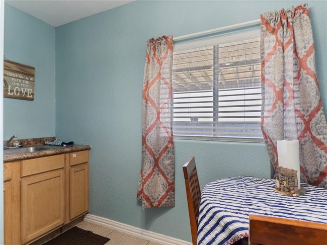 327 Bayshore Dr, House other with 3 bedrooms, 3 bathrooms and null parking in Palacios TX | Image 29