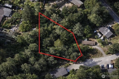 19921 Green Rd, Granite Falls, WA, 98252-8587 | Card Image