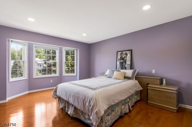 33 Briarwood Dr E, House other with 4 bedrooms, 3 bathrooms and null parking in Warren NJ | Image 27