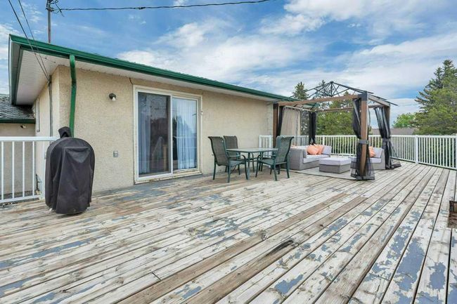 5620 50 Street, House other with 4 bedrooms, 2 bathrooms and 4 parking in Rimbey AB | Image 39