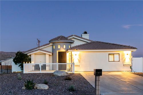13416 Cholla Dr, Desert Hot Springs, CA, 92240 | Card Image