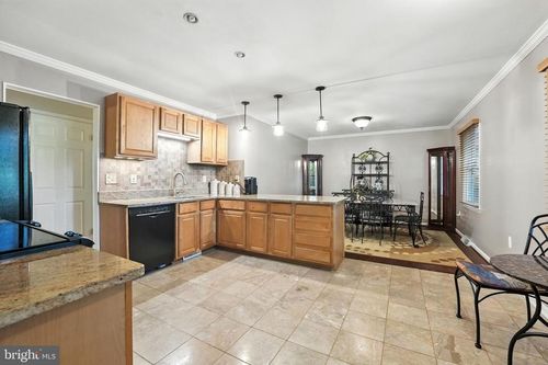 7491 Slagle Ln, MANASSAS, VA, 20111-2920 | Card Image