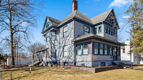 203 N Maple St, Momence, IL, 60954-1347 | Card Image