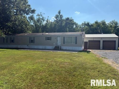 205 Crossroad School Rd, Eldorado, IL, 62930-3379 | Card Image