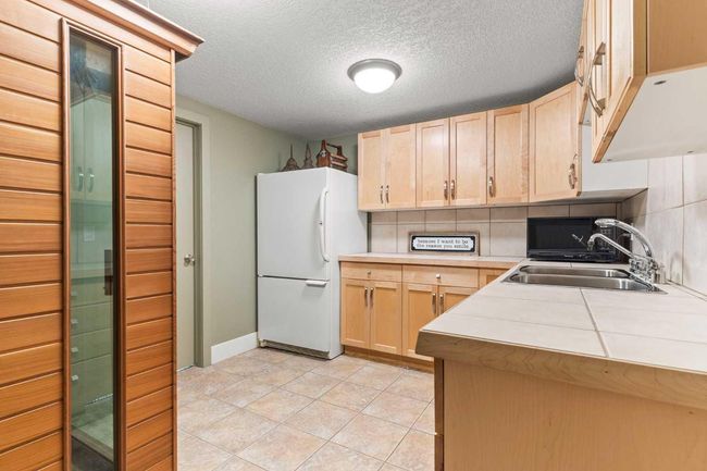 31 Summit Pointe Dr, House other with 4 bedrooms, 5 bathrooms and 4 parking in Heritage Pointe AB | Image 34