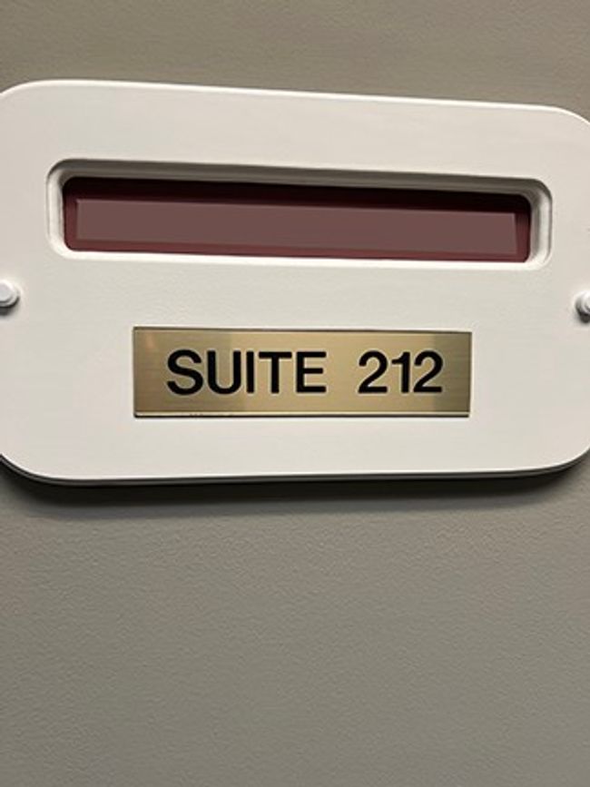 Suite 212 | Image 16
