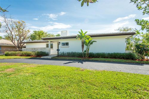 13001 Nevada St, Coral Gables, FL, 33156-6433 | Card Image