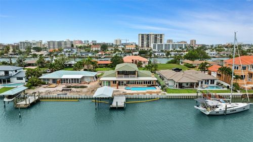 333 Midway Is, Clearwater Beach, FL, 33767-2318 | Card Image