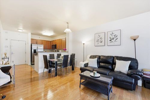 apt-202-4 Constellation Pl, Jersey City, NJ, 07305-5495 | Card Image
