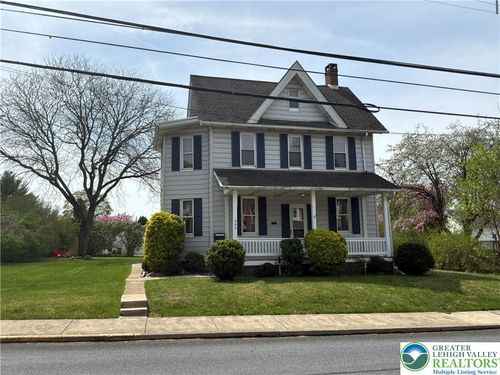 504 E Fairview St, Coopersburg, PA, 18036-1517 | Card Image