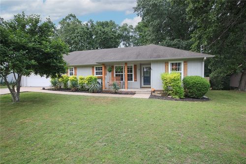 11 Primrose Ln, Bella Vista, AR, 72714-6320 | Card Image