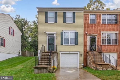 3421 Wood Creek Dr, SUITLAND, MD, 20746-1369 | Card Image