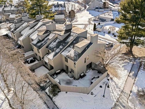 30-30 Mill Pond, North Andover, MA, 01845-2903 | Card Image